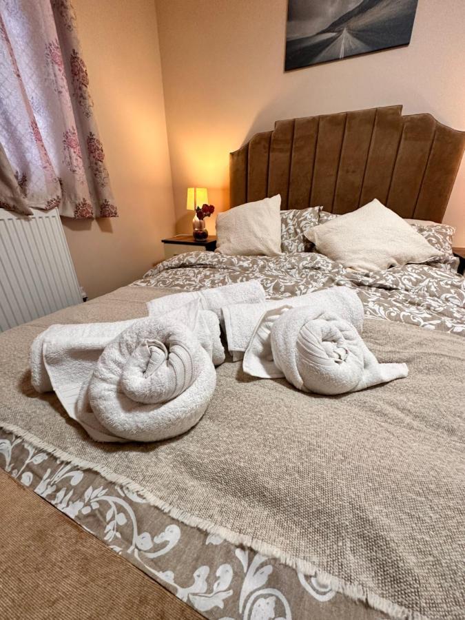Canary Wharf Single Double And En-Suite Rooms Лондон Екстер'єр фото