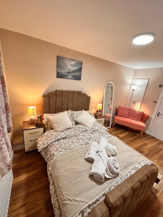 Canary Wharf Single Double And En-Suite Rooms Лондон Екстер'єр фото